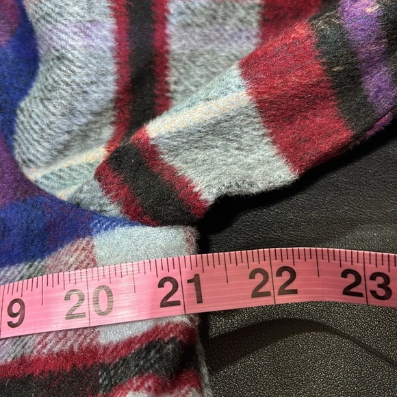 Ashley Wool Blend Rainbow Flannel Plaid,crop outerwear,button-down,chest pocket - Picture 9 of 10
